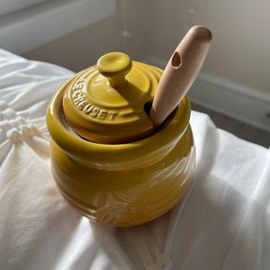 Le Creuset Honey Pot